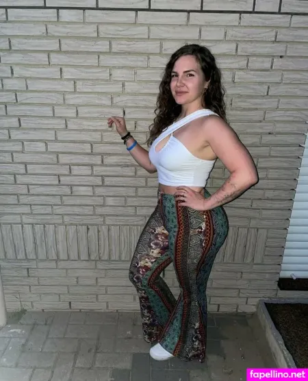 Sugar Pie Honey OnlyFans Thumbnail #lRybSjdQYu