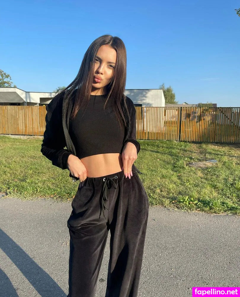 sugarbaabbee, uglymoneyniche Nude Leaked OnlyFans Photo #g7aa11hu9L