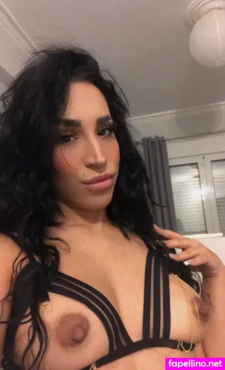 Sugarbabes Emine OnlyFans Thumbnail #3F83pe7wHY