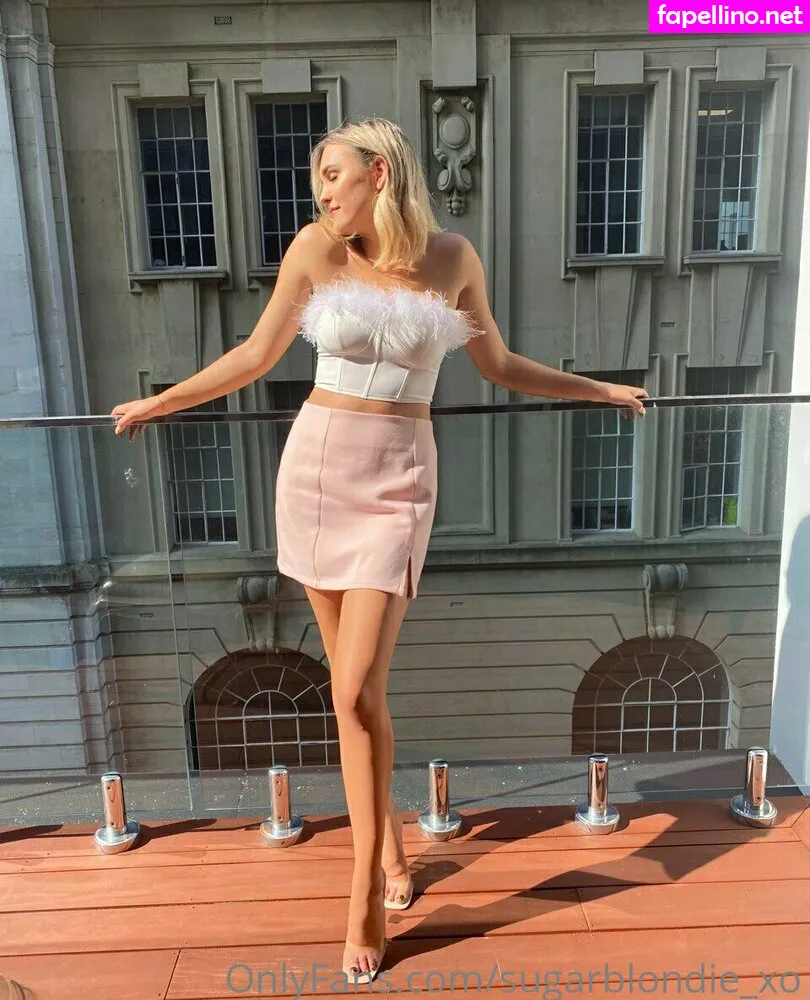 sheblondie_, sugarblondie_xo Nude Leaked OnlyFans Photo #2S6Vem0r2l