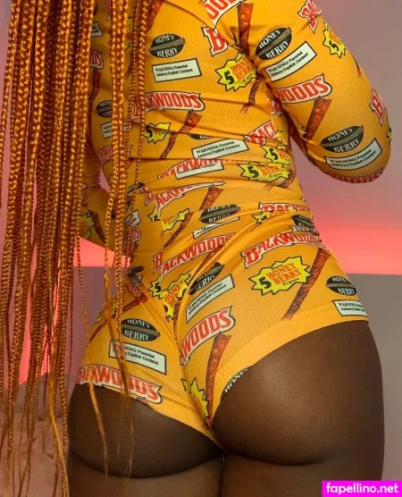 Sugarluvs3x OnlyFans Thumbnail #kVH5wEULaD