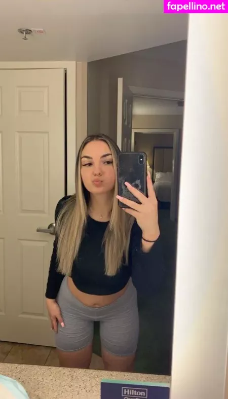 Sugarsasha OnlyFans Thumbnail #2C83lgXos5