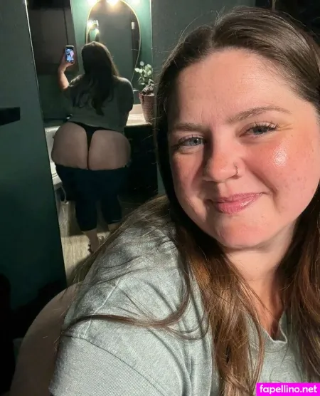 Sugarsgotcake OnlyFans Thumbnail #ptQG4uTTdv