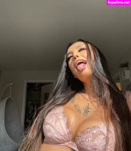Sugarttitts OnlyFans Thumbnail #LOj1UasHrX