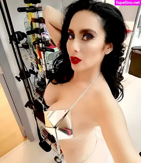 Sugey Abrego OnlyFans Thumbnail #W9JJ2cK301