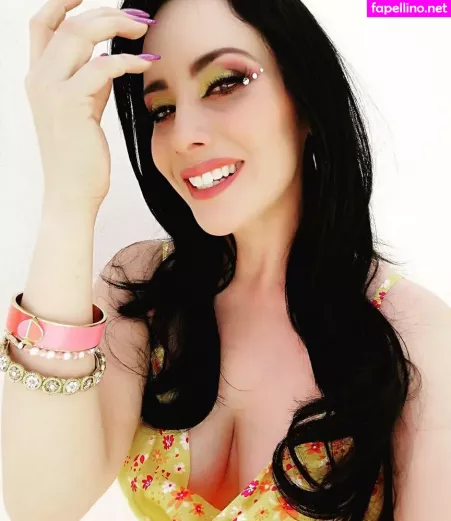 Sugey Abrego OnlyFans Thumbnail #g3OH8tYHc0
