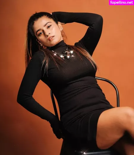 Suhana Khan OnlyFans Thumbnail #8HFHWNAnem