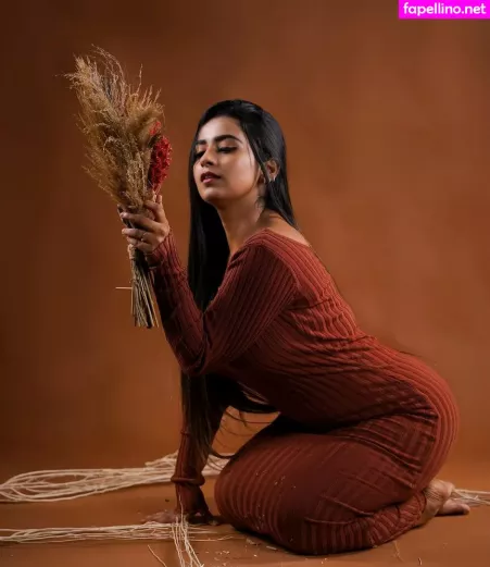 Suhana Khan OnlyFans Thumbnail #D3fPNkXg1u