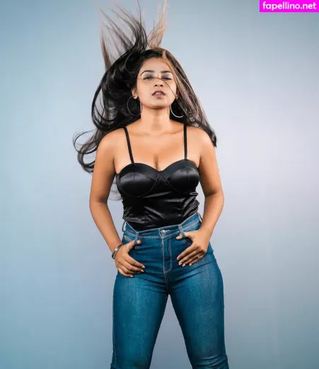 Suhana Khan OnlyFans Thumbnail #E0oWIVFm8J