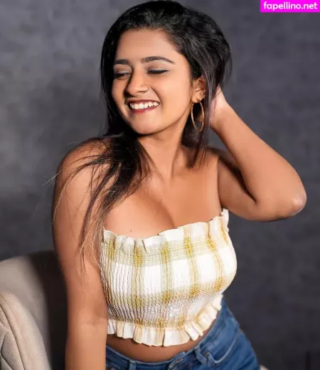 Suhana Khan OnlyFans Thumbnail #Z2TwfPUWeQ