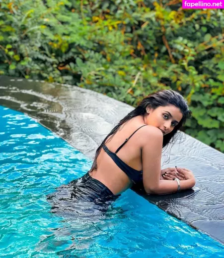 Suhana Khan OnlyFans Thumbnail #cF6IC5ad44