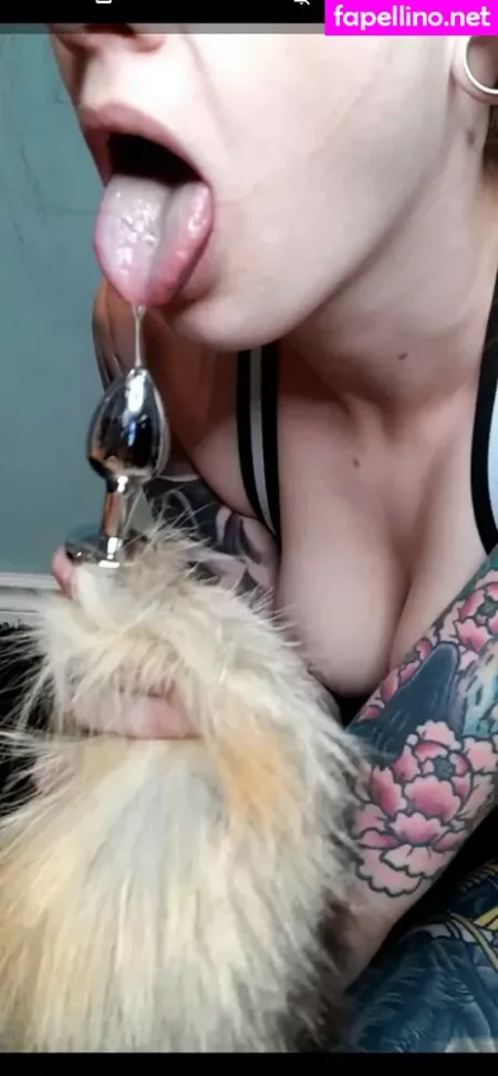 Suicidekittenxo OnlyFans Thumbnail #5tufp2Y0O4