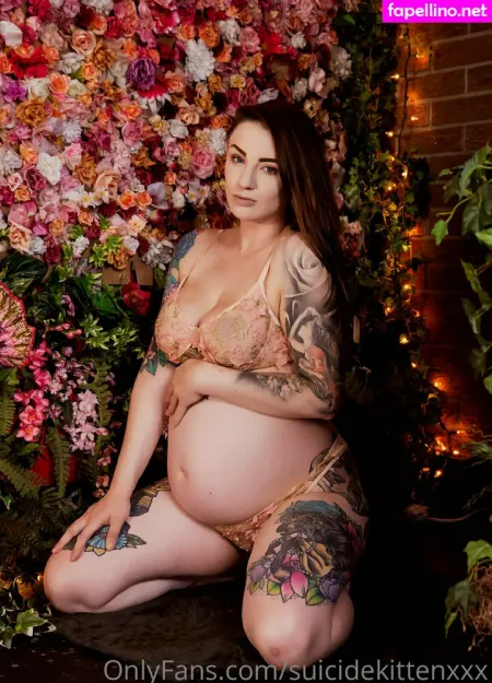 Suicidekittenxxx OnlyFans Thumbnail #ofz61S6WXd