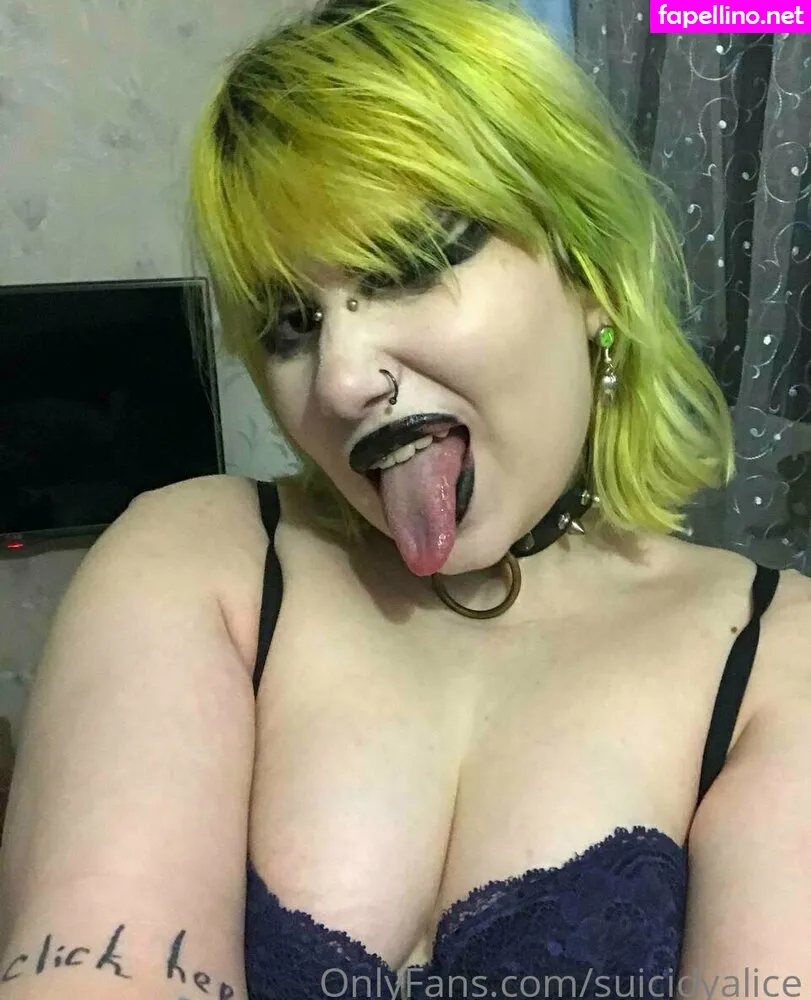 suicidyalice Nude Leaked OnlyFans Photo #3LzdxCUSux
