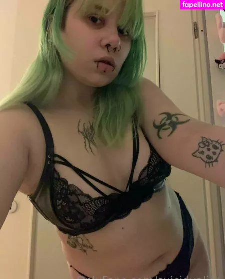 Suicidyalice OnlyFans Thumbnail #4U1h3IP8TL