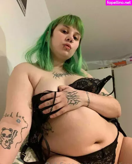 Suicidyalice OnlyFans Thumbnail #59KAWQrmvw