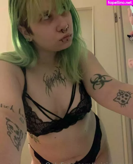 Suicidyalice OnlyFans Thumbnail #KIlvQHY9M5