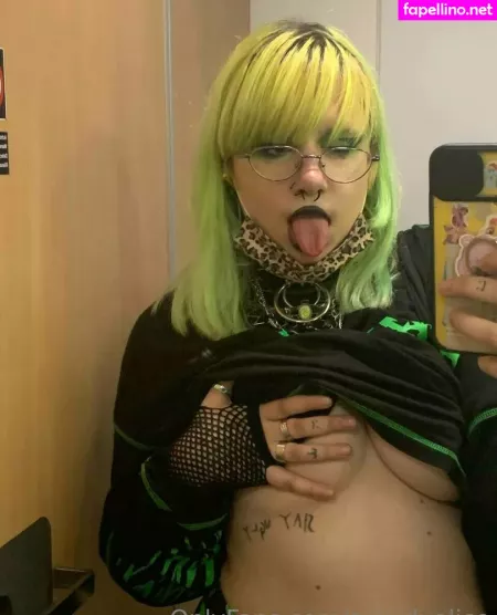 Suicidyalice OnlyFans Thumbnail #fBhY2hRxwh