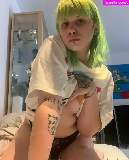 Suicidyalice OnlyFans Thumbnail #jKBOMYW8Qp