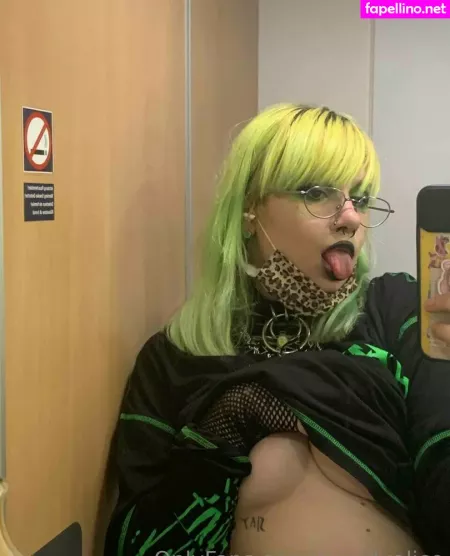 Suicidyalice OnlyFans Thumbnail #zgmRB80Oi3