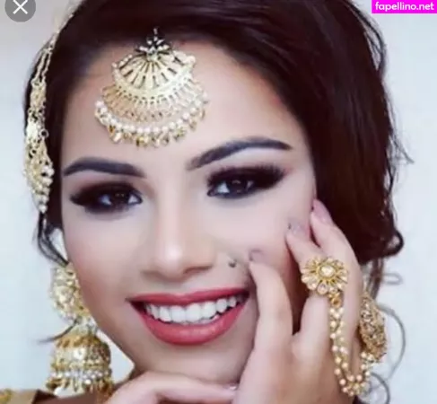 Sukh Bains OnlyFans Thumbnail #iVd2YKplFe