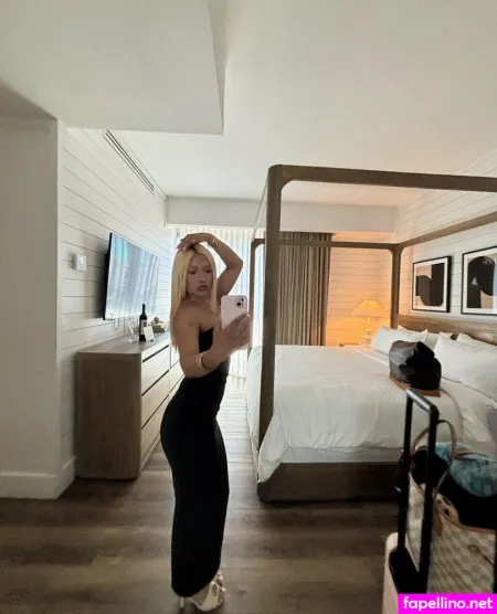 Suki Akari OnlyFans Thumbnail #R9edAbUg4a