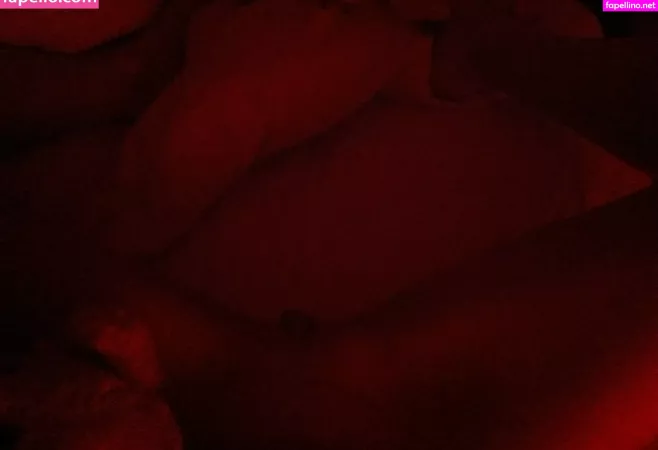 Suki Waterhouse OnlyFans Thumbnail #5uSPZ3aaVc