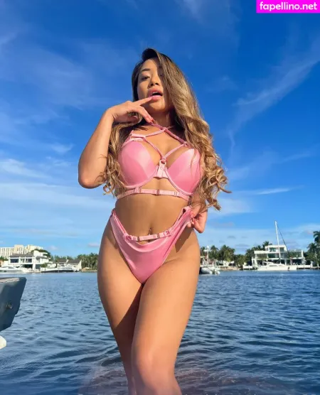 Sukisucchouse69 OnlyFans Thumbnail #9yCbn6oRs3