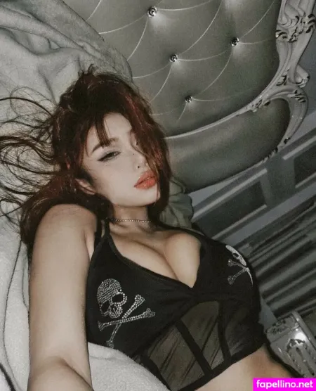 Sullie Sullil OnlyFans Thumbnail #i6qPFC4esz