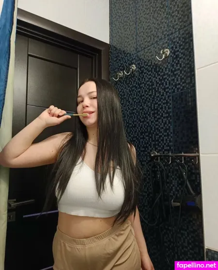 Sulsophie OnlyFans Thumbnail #hyKng5AAFY