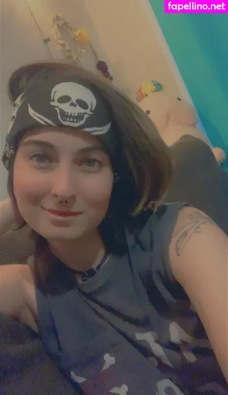 Sultriefetche4u OnlyFans Thumbnail #RNI2q5R4B4