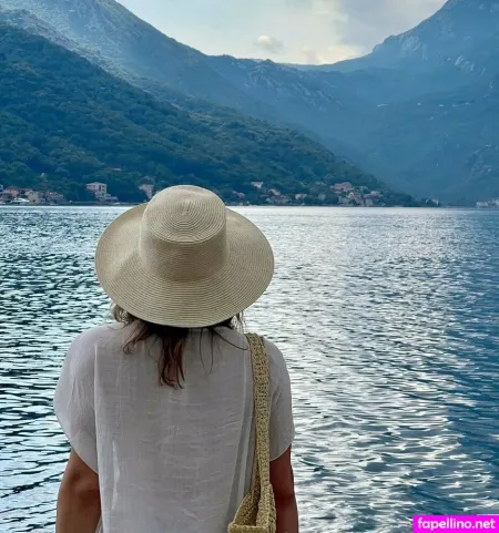 Sultry Sonya OnlyFans Thumbnail #M4brlEu0aI