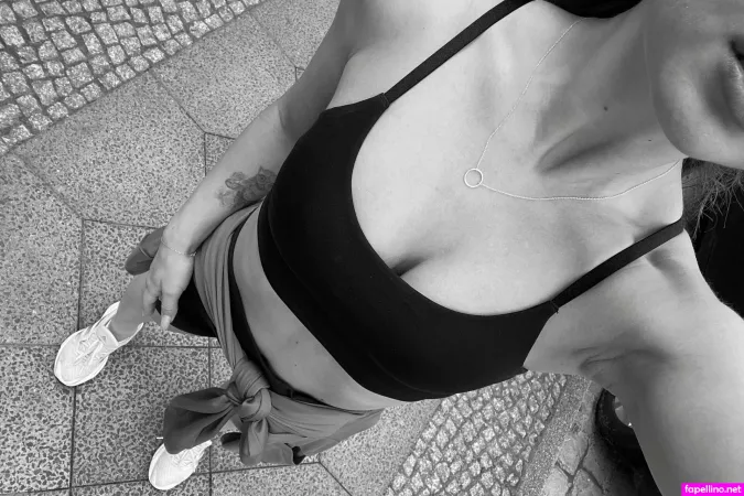Sultry Sonya OnlyFans Thumbnail #SGfJ8Aspzb
