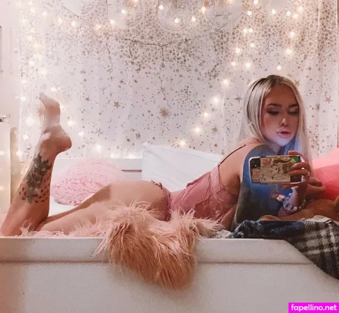 Sum R OnlyFans Thumbnail #yqxCeCHK8w