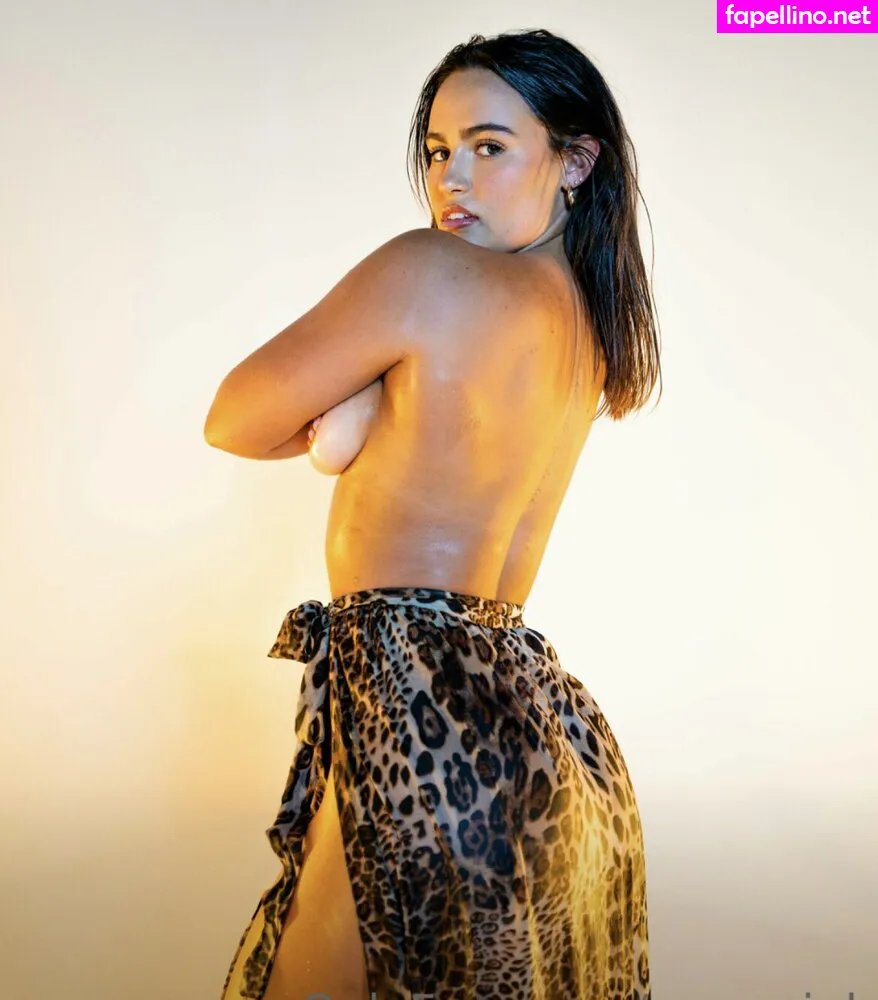 sumabellhouse, syazminb Nude Leaked OnlyFans Photo #FozZRchnNF