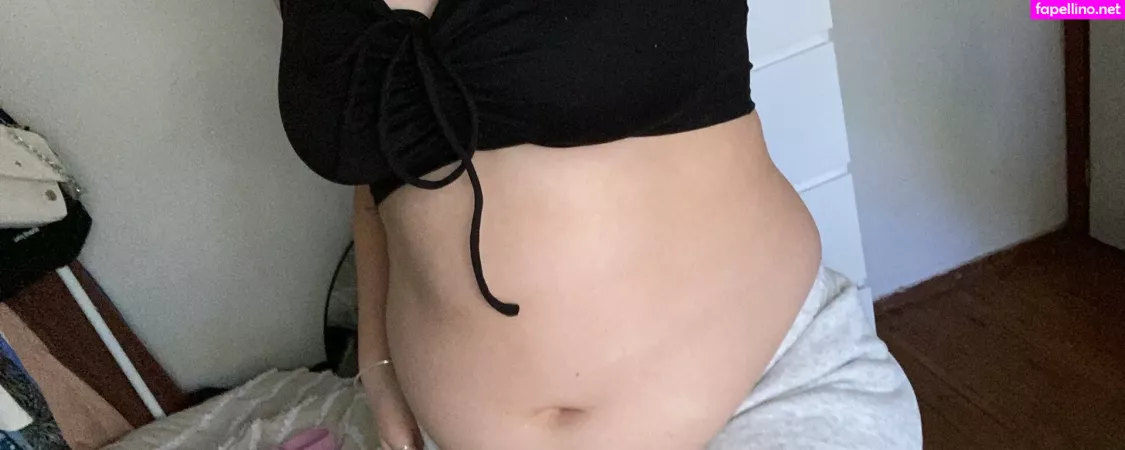 Sumbelly OnlyFans Thumbnail #OMWDWTUZ3r