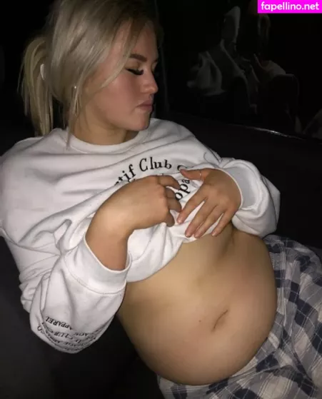 Sumbelly OnlyFans Thumbnail #UPVfK6V0jG