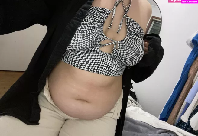 Sumbelly OnlyFans Thumbnail #dJe7NZmVGO