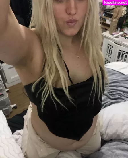 Sumbelly OnlyFans Thumbnail #fvmQmJJTIL