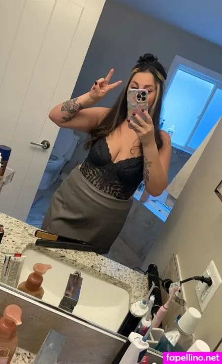 Sumhotdumbitch OnlyFans Thumbnail #nEJJJ4CM5F