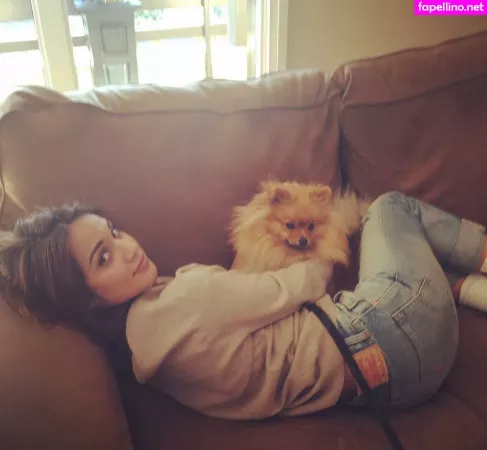 Summer Bishil OnlyFans Thumbnail #37bsq7Mzcy