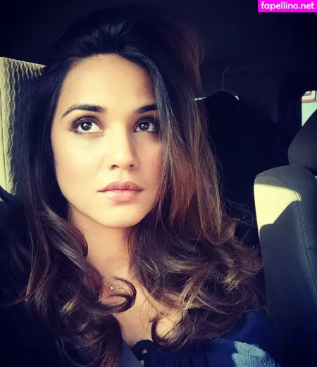 Summer Bishil OnlyFans Thumbnail #NbCYmjACRy