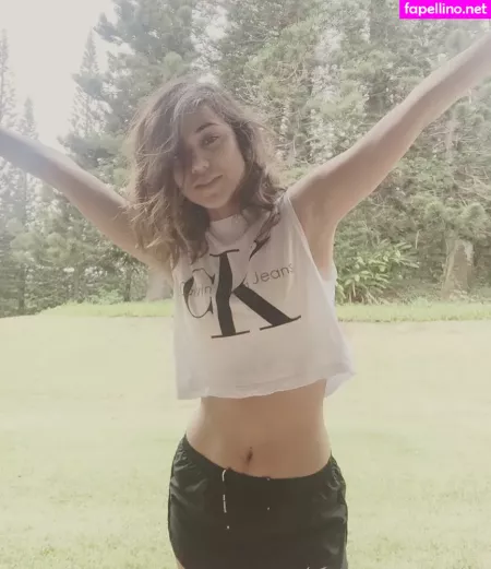 Summer Bishil OnlyFans Thumbnail #vUZEdy577i
