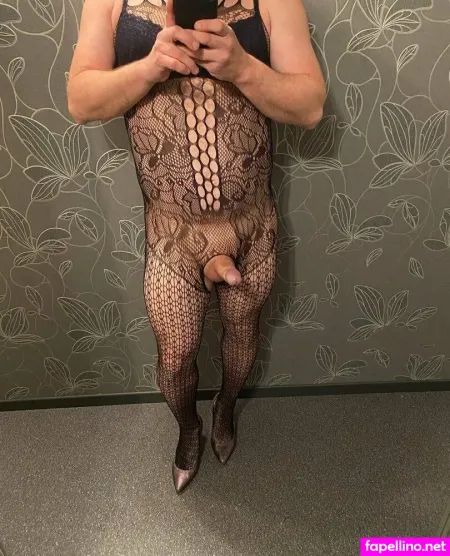 Summer Crossdress OnlyFans Thumbnail #bnbV3UbmVE