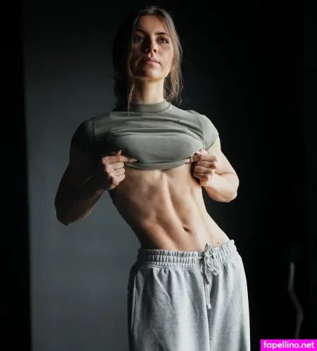 Summer Farage OnlyFans Thumbnail #ZKwiDbp1XM