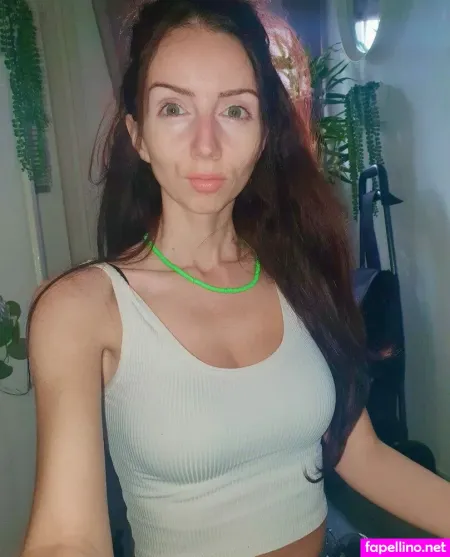 Summer Siempre OnlyFans Thumbnail #L2MquMQbBm