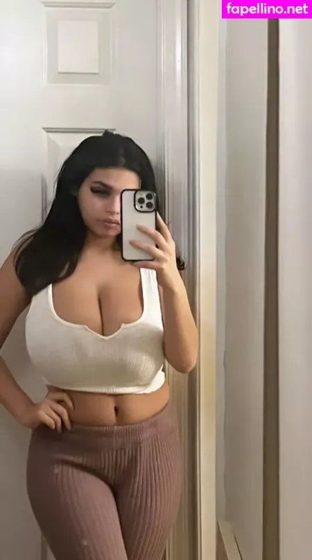 Summer T OnlyFans Thumbnail #P8imI4g7Lm