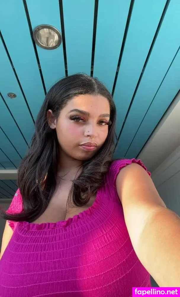 summer.b.taylor, summertaylorr8 Nude Leaked OnlyFans Photo #CDnm8kSNin