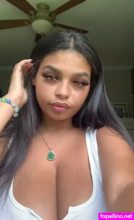 Summer Taylor OnlyFans Thumbnail #UkMn9lzc3T