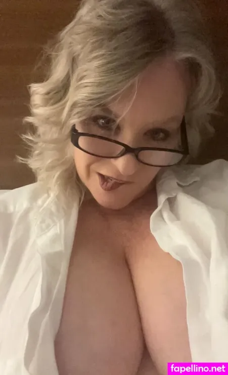 Summerdellanofree OnlyFans Thumbnail #JKsUU70ah5